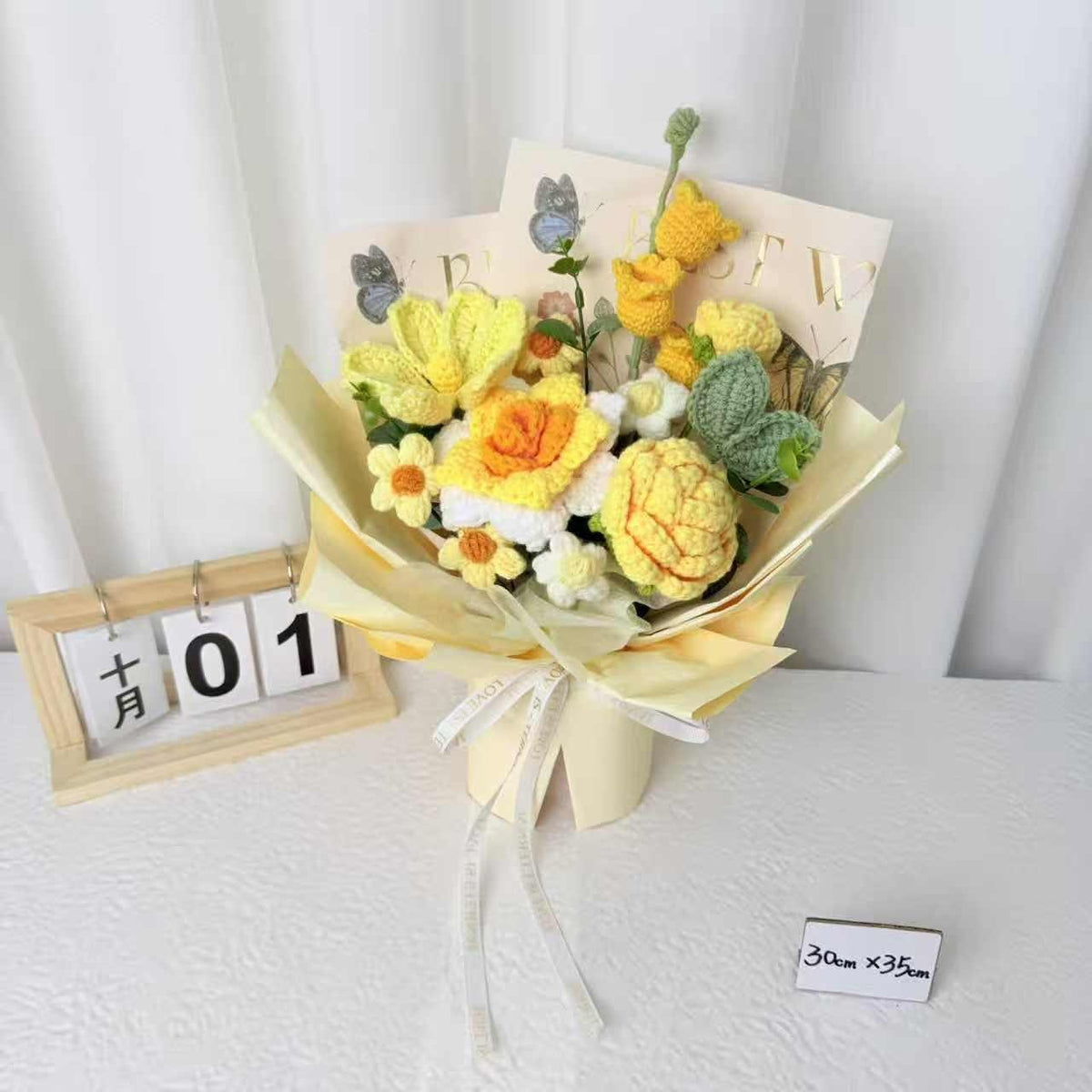 Warm Yellow Rose Mixed Crochet Bouquet