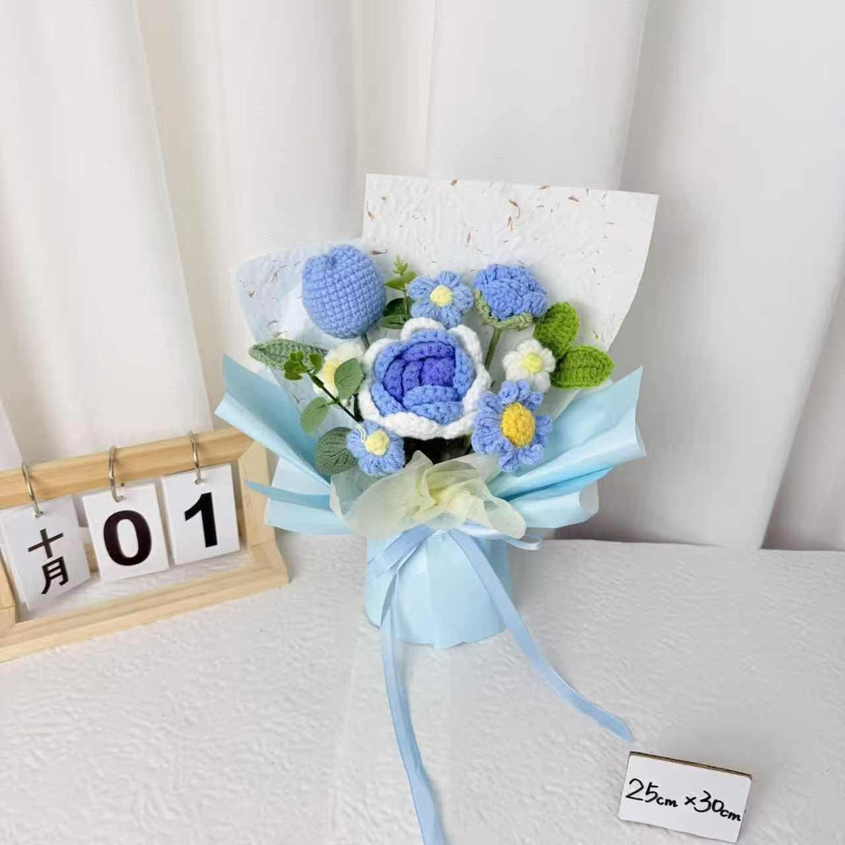 Small Blue Mixed Crochet Bouquet