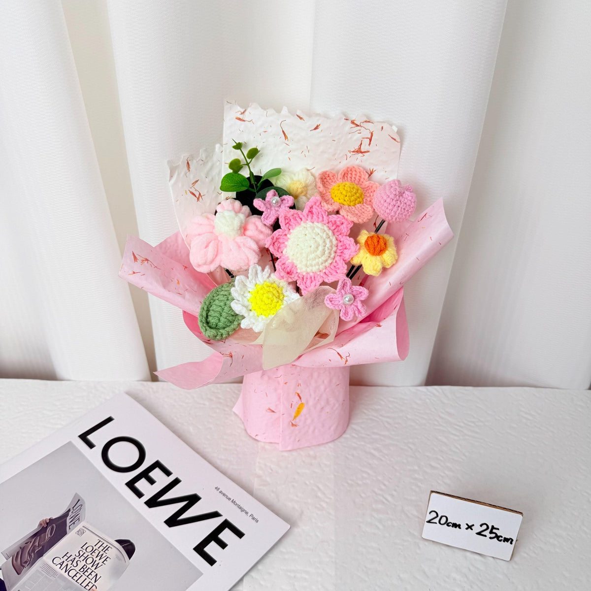 Small Pink Daisy Crochet Bouquet