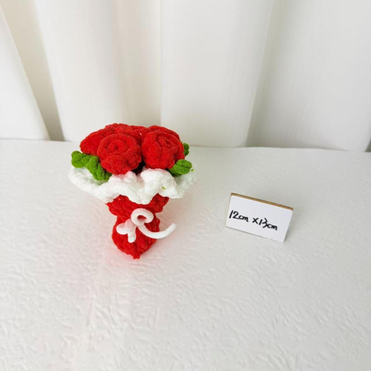 Red Rose Mini Crochet Bouquet